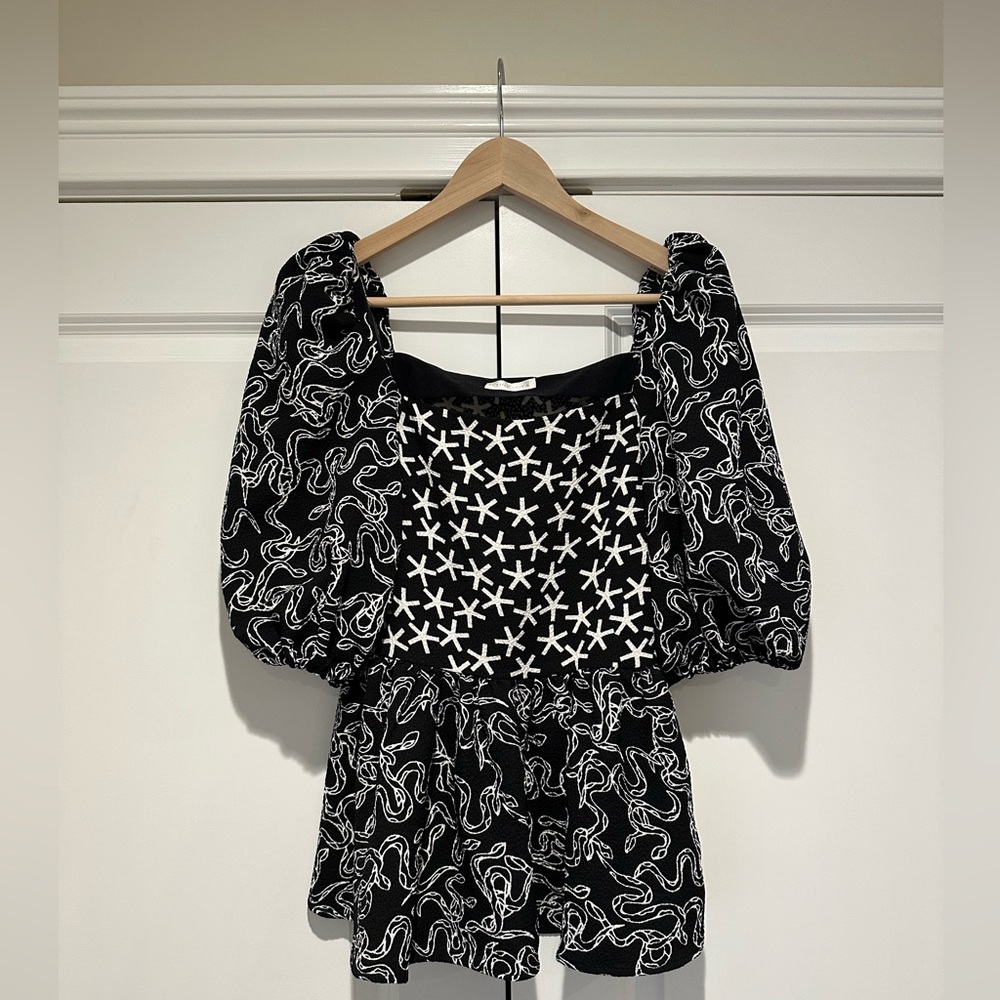 STINE GOYA Irene puff sleeve top, size Small